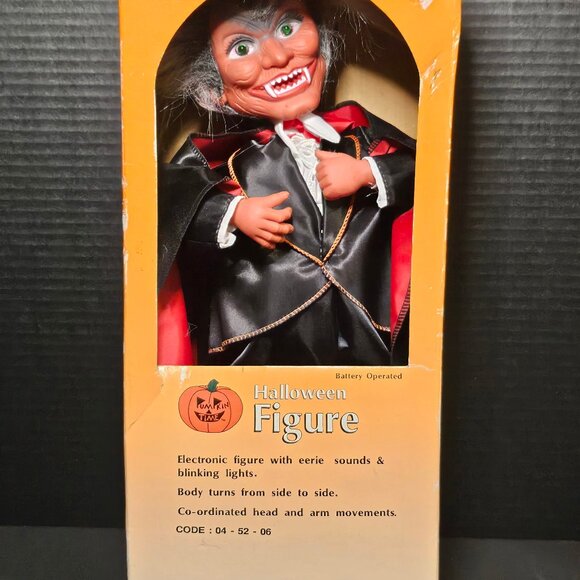 Vintage Halloween Dracula Vampire 16" Figure 1980s Pumpkin Time Brand - Picture 3 of 7